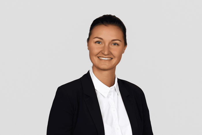 Luisa Merz, Buchhaltung